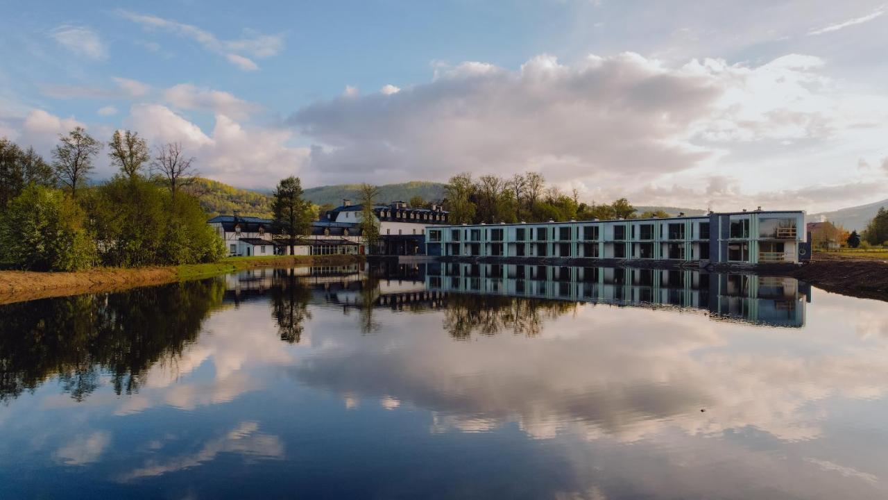 Palac Pakoszow Schlosshotel Wernersdorf Jelenia Góra Exteriör bild